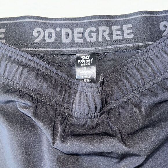 90 Degree by Reflex Men’s Evolve Shorts! - Picture 7 of 16